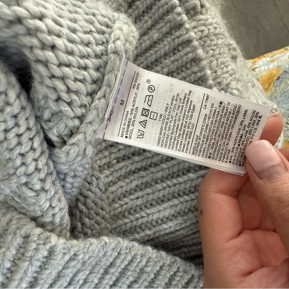 Gray Gap Wool Blend Sweater With Puffballs - image 4